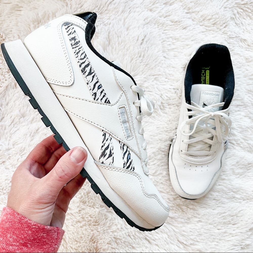 Classic Reebok Sneaker